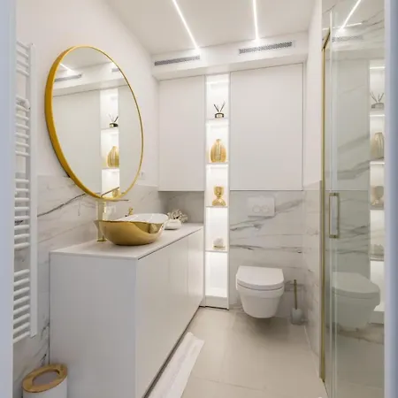 Experience Luxury In The Heart Of *